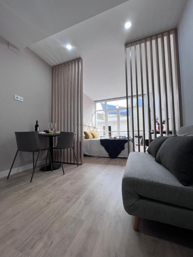 Apartamentos San Juan Suites Бадахос Экстерьер фото
